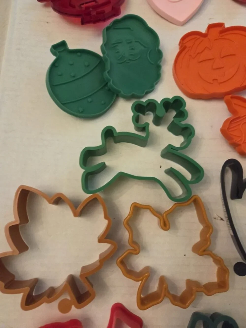 Vtg Huge Lot 33 Cookie cutters Plastic Holiday Christmas Halloween St Patrick